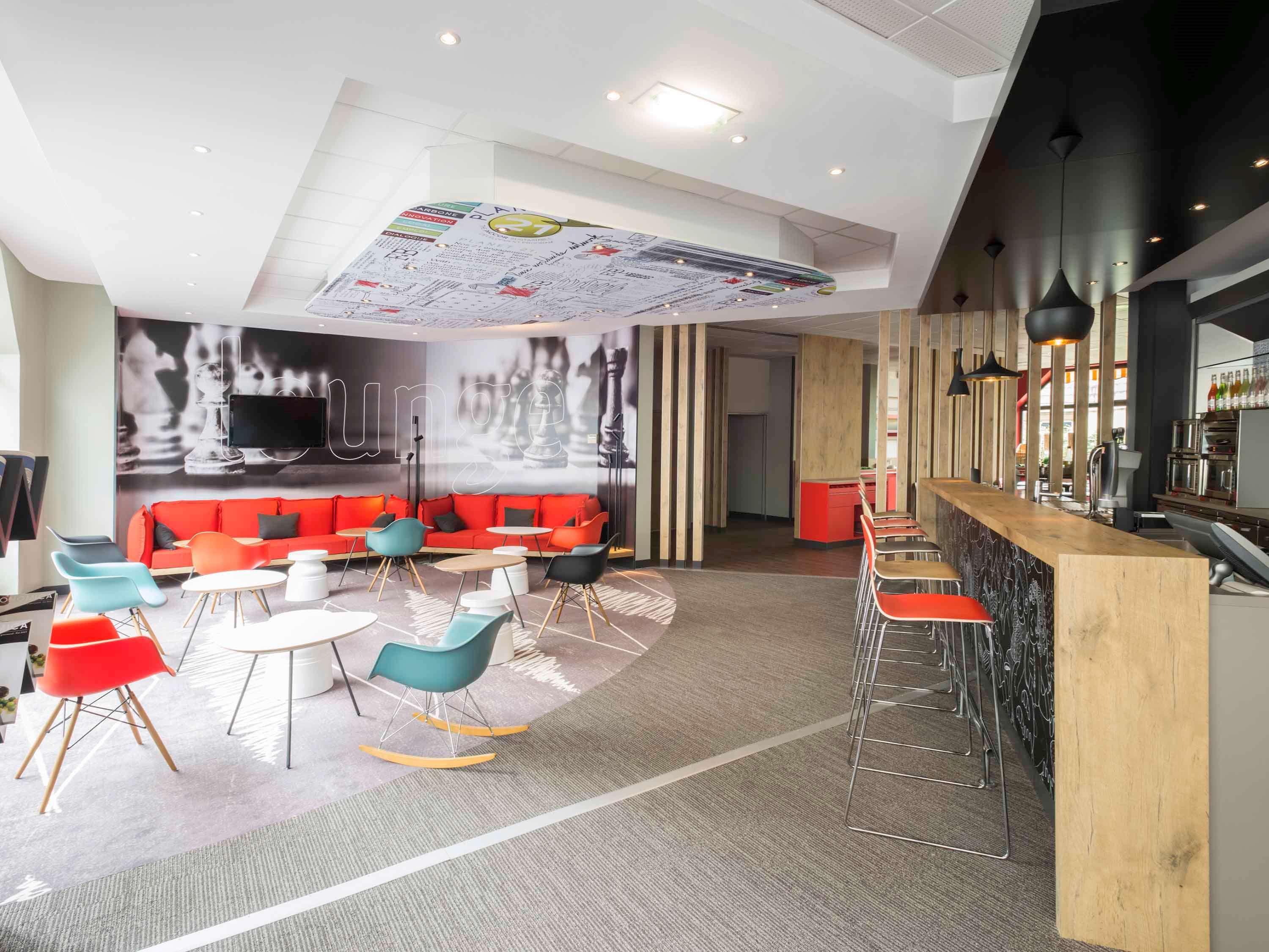 Hotel Ibis Nantes Centre Tour Bretagne Zewnętrze zdjęcie