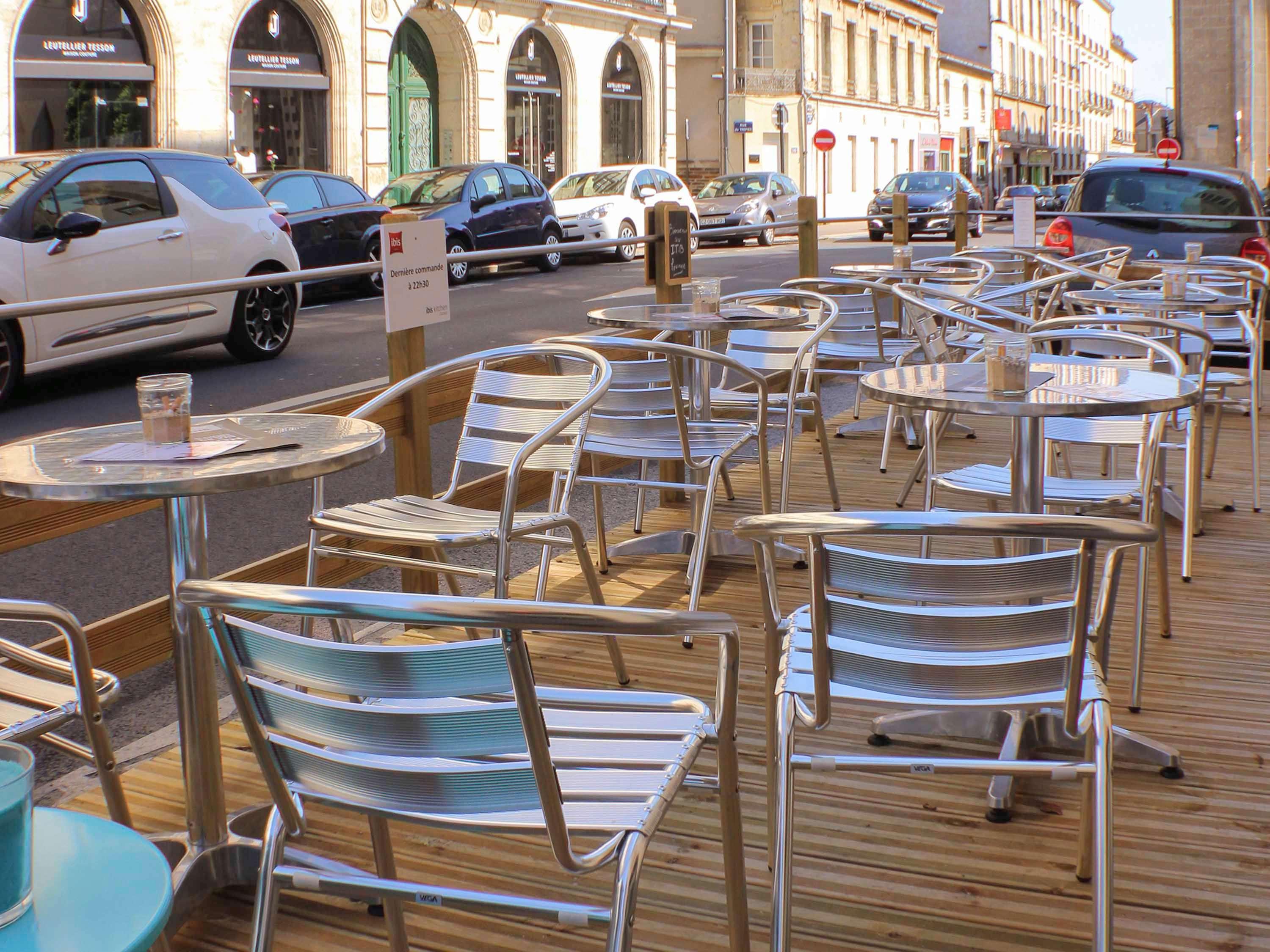 Hotel Ibis Nantes Centre Tour Bretagne Zewnętrze zdjęcie