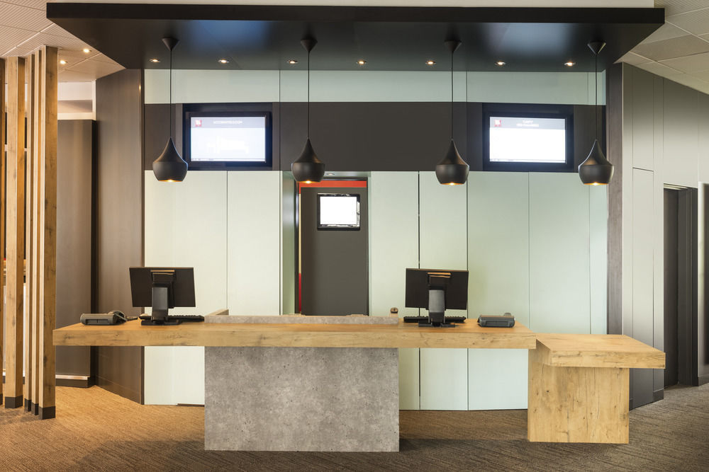 Hotel Ibis Nantes Centre Tour Bretagne Zewnętrze zdjęcie