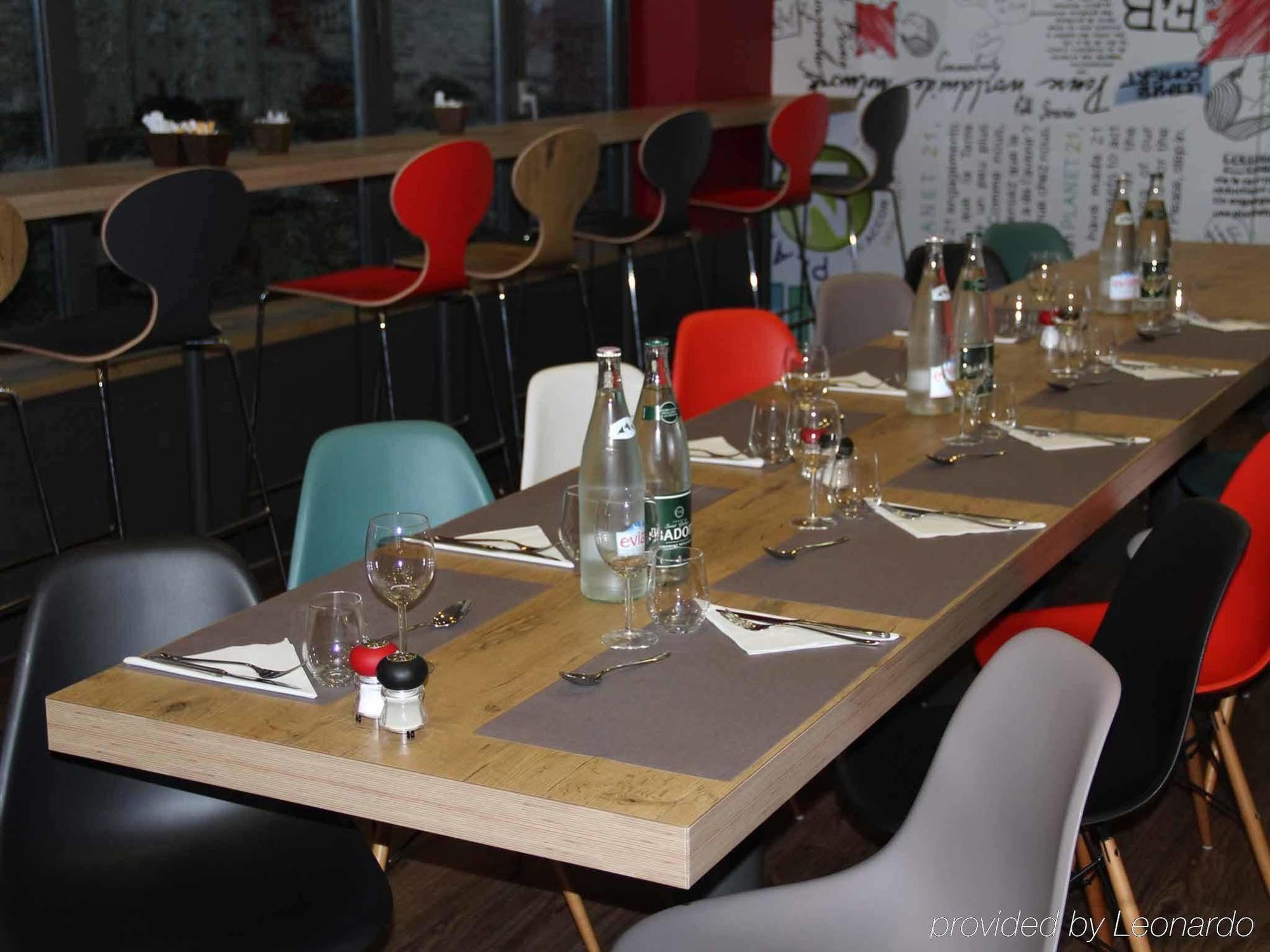 Hotel Ibis Nantes Centre Tour Bretagne Zewnętrze zdjęcie