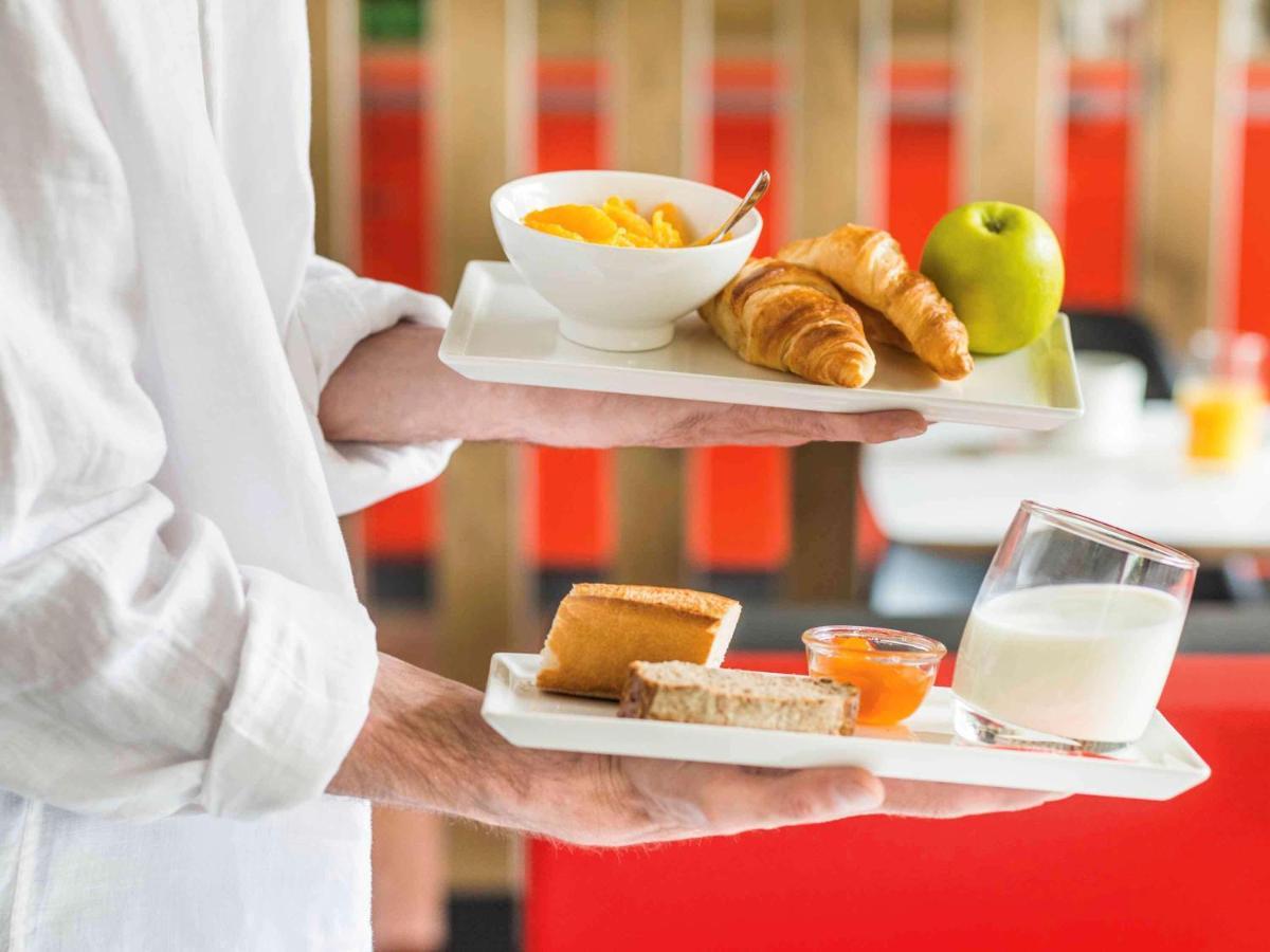 Hotel Ibis Nantes Centre Tour Bretagne Zewnętrze zdjęcie